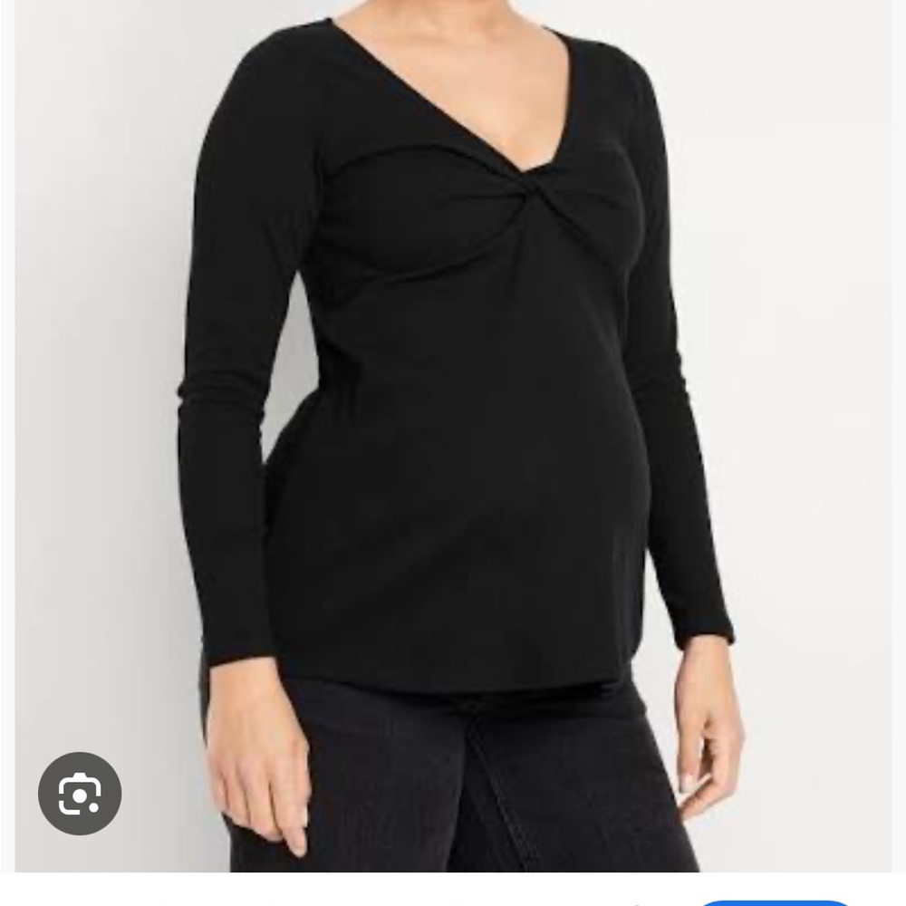 Old Navy Maternity Twist Front Top